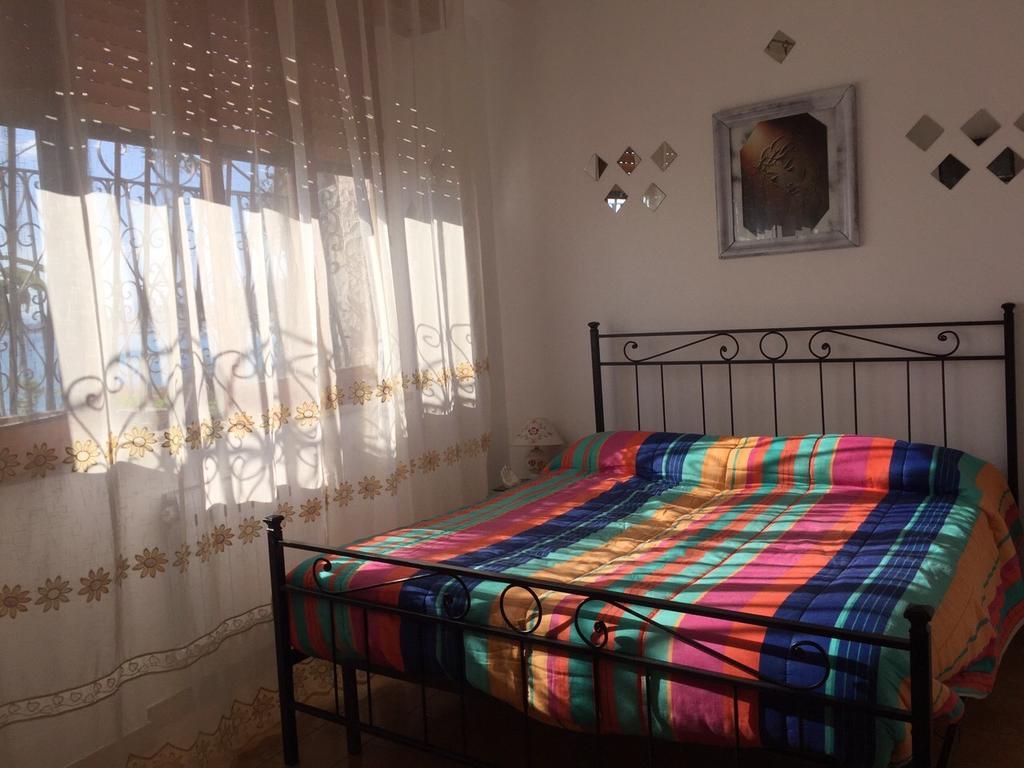 טאורמינה Holiday Home Gionny & Mary חדר תמונה